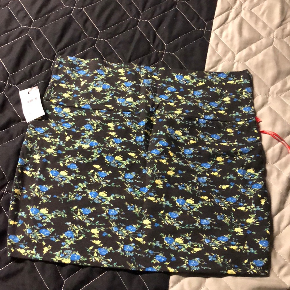 Floral print mini